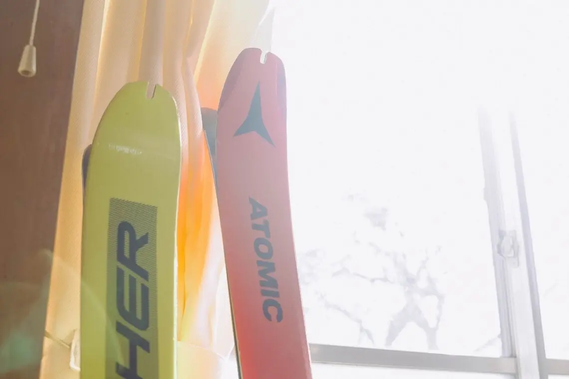 急斜面のスキー