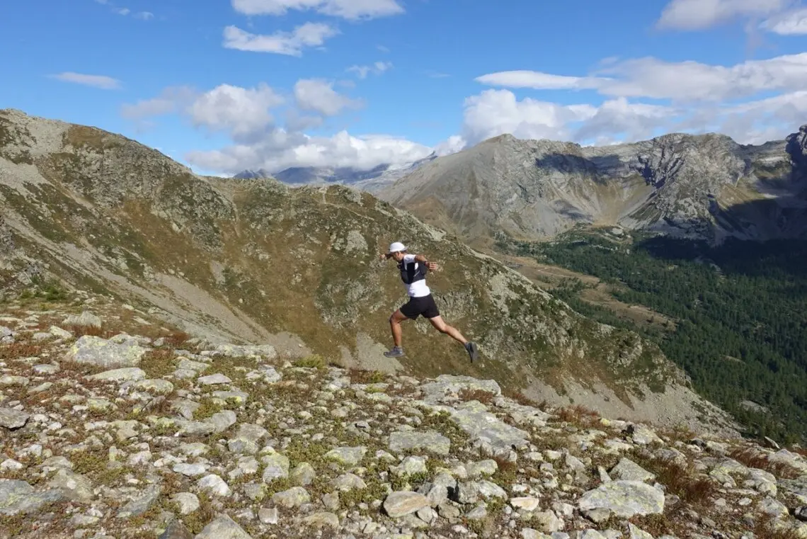 イタリアの山を走る星野和昭